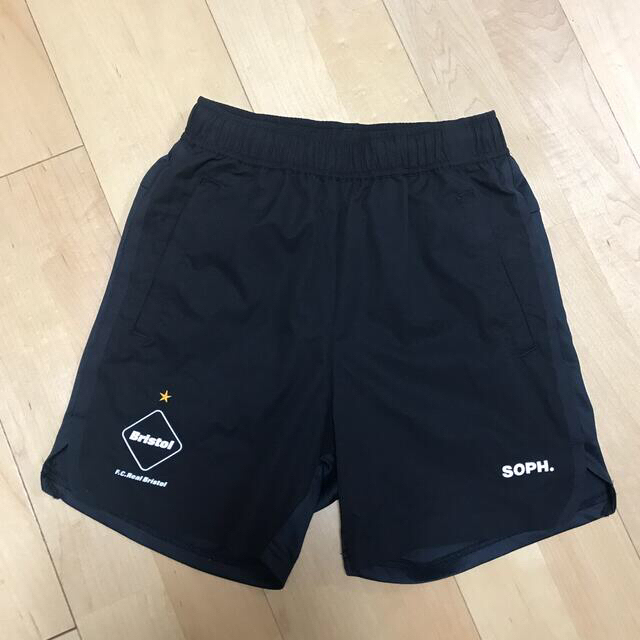 SOPH(ソフ)のF.C.Real Bristol イージーショーツ　SOPH メンズのパンツ(ショートパンツ)の商品写真