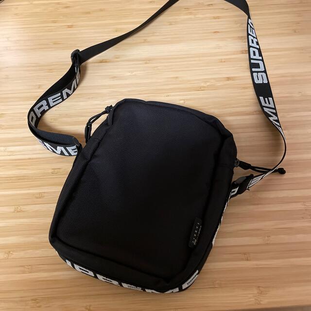 supreme shoulder bag 18ss 1