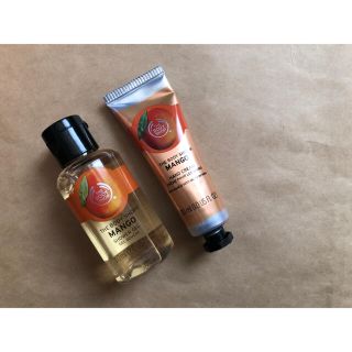 ザボディショップ(THE BODY SHOP)の【さくら様専用】ザ　ボディショップ　シャワージェル　ハンドクリーム　マンゴー(ハンドクリーム)