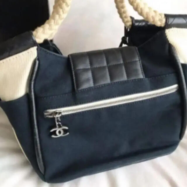 CHANEL(シャネル)の正規品　レア　シャネル　チョコバー　2.55 NO5 トートバッグ　ハンドバッグ レディースのバッグ(ハンドバッグ)の商品写真