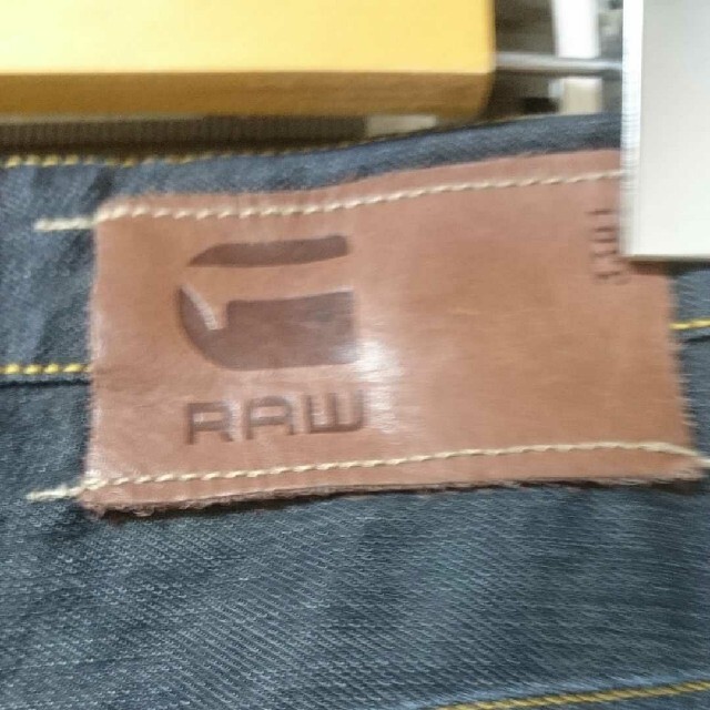 G-STAR RAW(ジースター)のデニムパンツ メンズのパンツ(デニム/ジーンズ)の商品写真