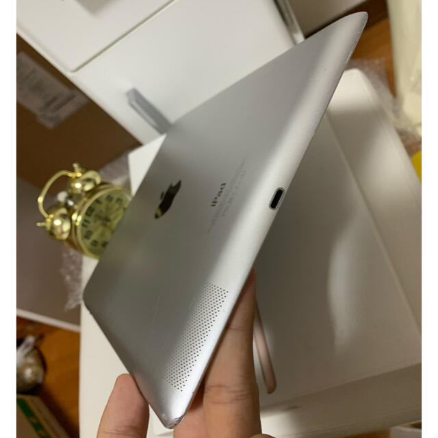 完動品　iPad4 16GB  セルラーAU　アイパッド　第4世代 1