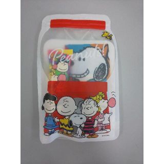 スヌーピー(SNOOPY)の【未開封】スヌーピー ハンカチ、ハンドクリームセット(ハンドクリーム)