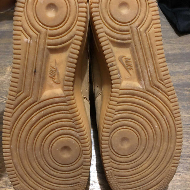 NIKE(ナイキ)のナイキ　エアフォース1 ロー ウィート メンズの靴/シューズ(スニーカー)の商品写真