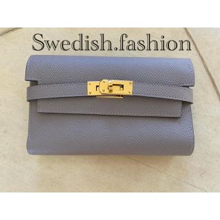 エルメス(Hermes)の新品・グリアスファルト×ゴールド金具・ケリーミディアムウォレット(財布)