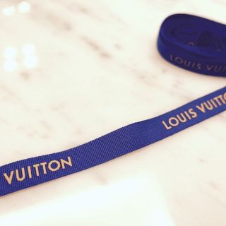 ルイヴィトン(LOUIS VUITTON)のルイヴィトン　包装リボン　ブルー222ｃｍ①(ラッピング/包装)