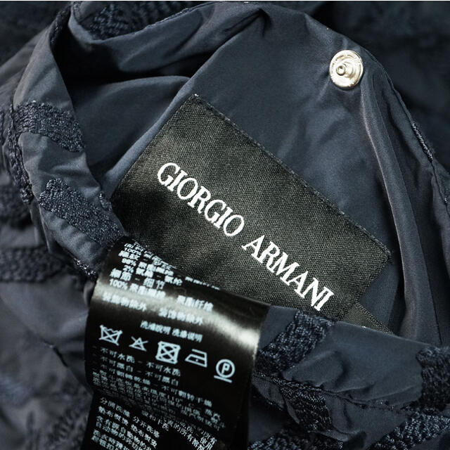 Giorgio Armani(ジョルジオアルマーニ)の新品37万ジョルジオアルマーニ日本製ウールシルク刺繍リバーシブルジャケット50 メンズのジャケット/アウター(ブルゾン)の商品写真