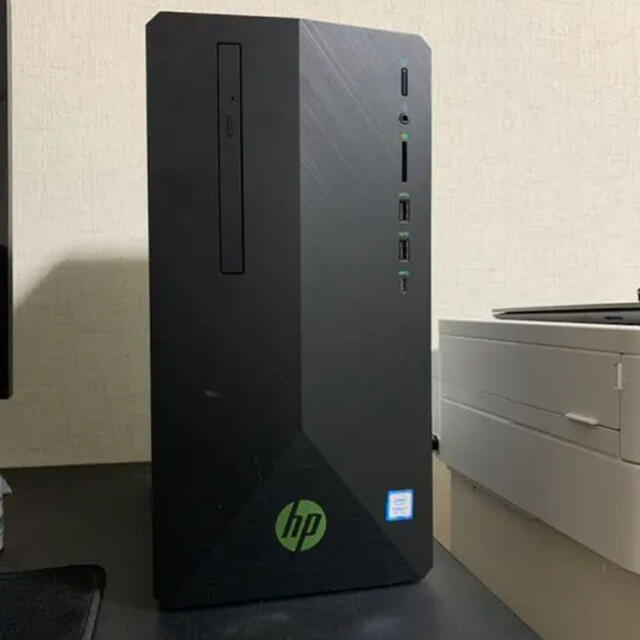 HP(ヒューレットパッカード)のHP Pavilion Gaming Desktop 690-0070jp スマホ/家電/カメラのPC/タブレット(デスクトップ型PC)の商品写真