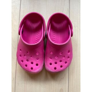 クロックス(crocs)のクロックス  ピンク 14.5(サンダル)