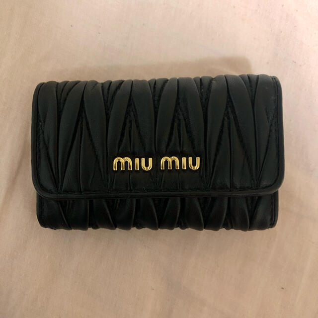 miumiu & nail polish