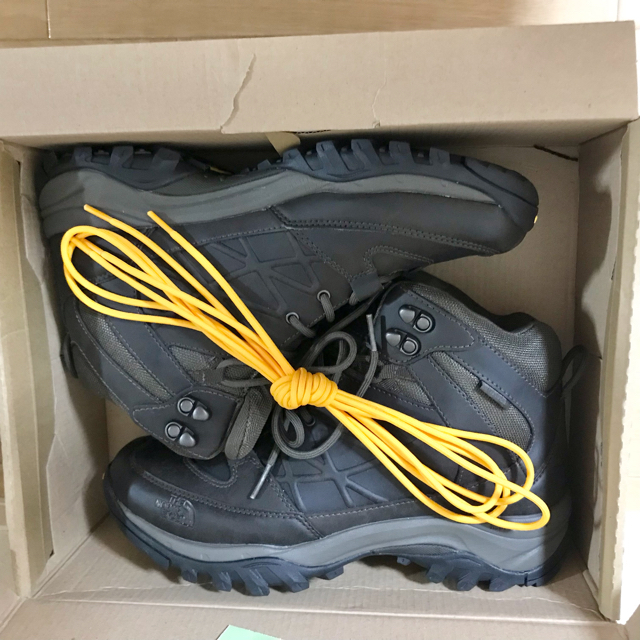 THE NORTH FACE(ザノースフェイス)のTHE NORTH FACE  登山靴 NF01431 25.5センチ 茶色 スポーツ/アウトドアのアウトドア(登山用品)の商品写真