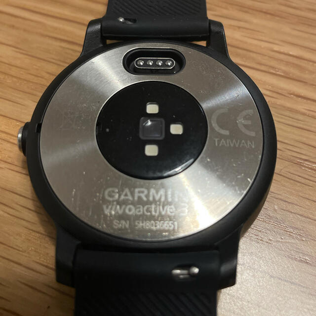 GARMIN(ガーミン)の【最終値下げ】garmin viboactive3 ブラック メンズの時計(腕時計(デジタル))の商品写真