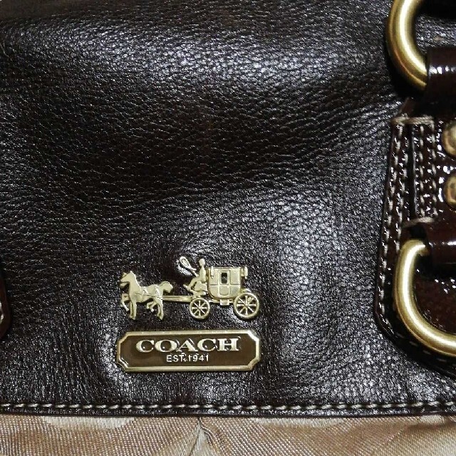 COACH(コーチ)のGW限定値下げ【新品同様】COACH　ハンド&ショルダーバッグ レディースのバッグ(ショルダーバッグ)の商品写真
