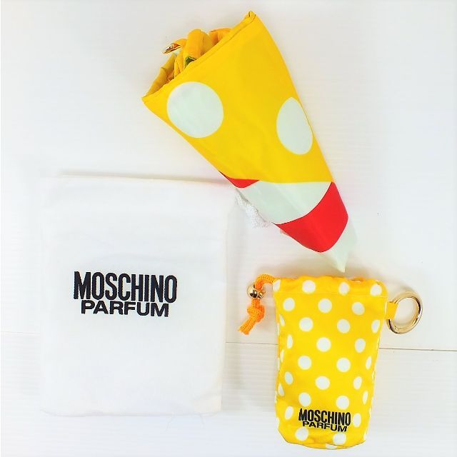 MOSCHINO(モスキーノ)の幸運の黄色エコバック MOSCHINOモスキーノパフューム限定新品 レディースのバッグ(エコバッグ)の商品写真