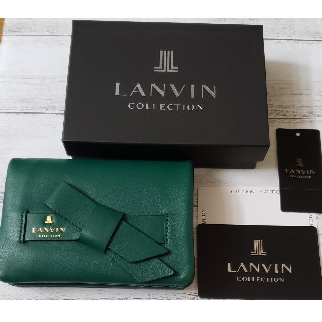 LANVIN COLLECTION(ランバンコレクション)のSALE！！美品LANVIN ランバンコレクション /折り財布 ラペリパース レディースのファッション小物(財布)の商品写真