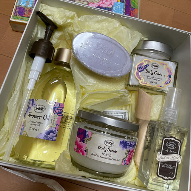 SABON シャワーオイル ボディスクラブ ギフトセット