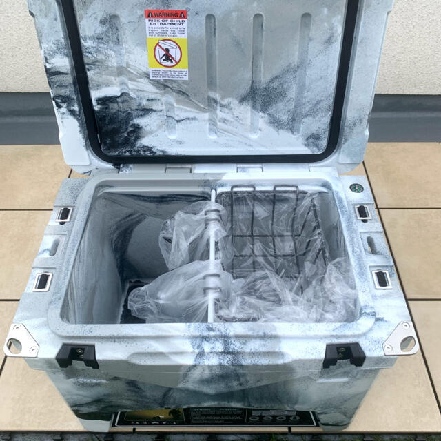 レア色 アイスランドクーラーボックス 35QT ICELAND coolerサンド