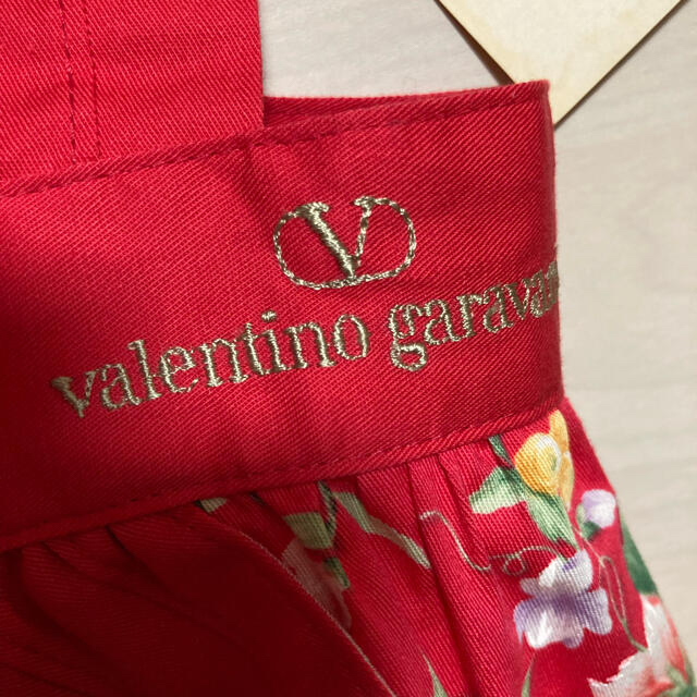 valentino garavani(ヴァレンティノガラヴァーニ)のヴァレンティノ ガラヴァーニ　エプロン レディースのレディース その他(その他)の商品写真