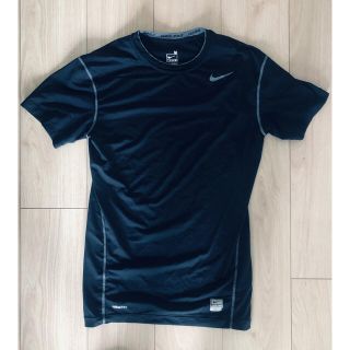 ナイキ(NIKE)のNIKE FIT ラッシュガード 黒(その他)