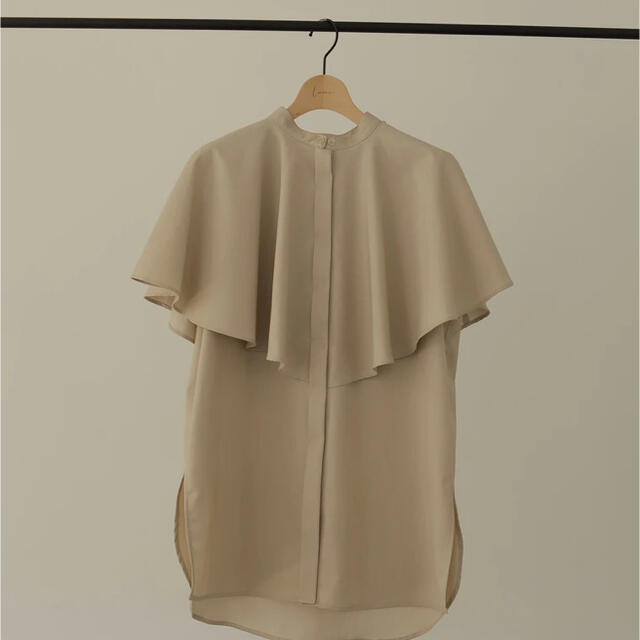louren drape cape blouse - シャツ/ブラウス(半袖/袖なし)