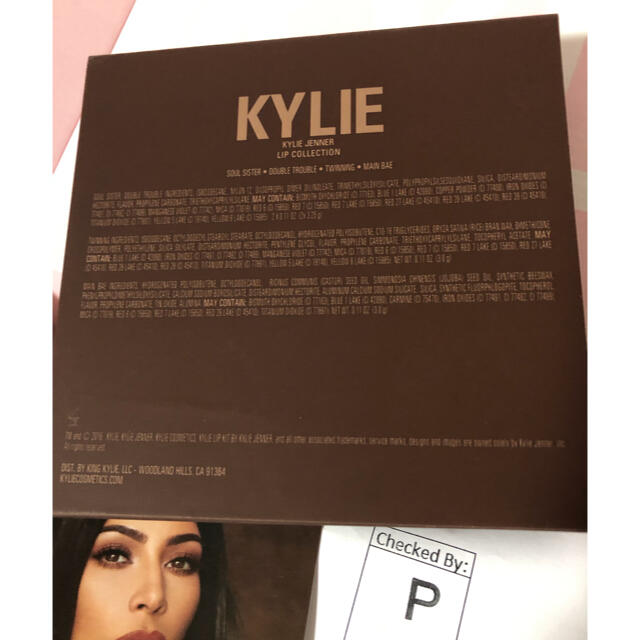 Kylie Cosmetics(カイリーコスメティックス)のすみっこ様専用KYLIE COSMETICS KKW X LIP コスメ/美容のベースメイク/化粧品(リップグロス)の商品写真