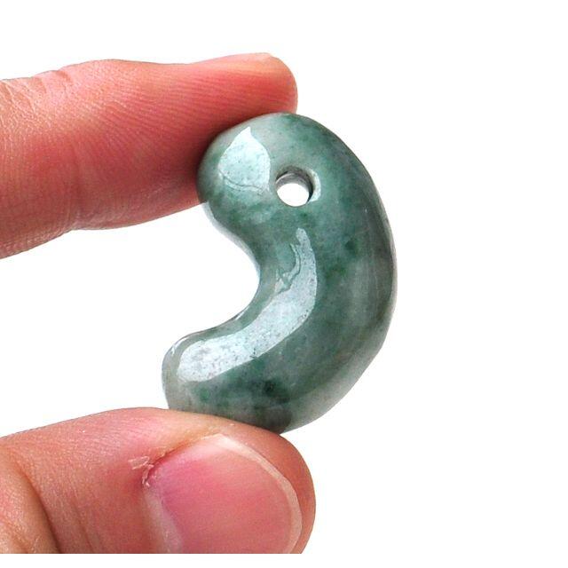 ☆超激レア!!☆完全別格品!!☆糸魚川翡翠☆超極上マーブル模様☆勾玉SA