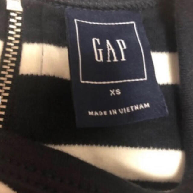 GAP(ギャップ)のGAP トップス レディースのトップス(Tシャツ(半袖/袖なし))の商品写真