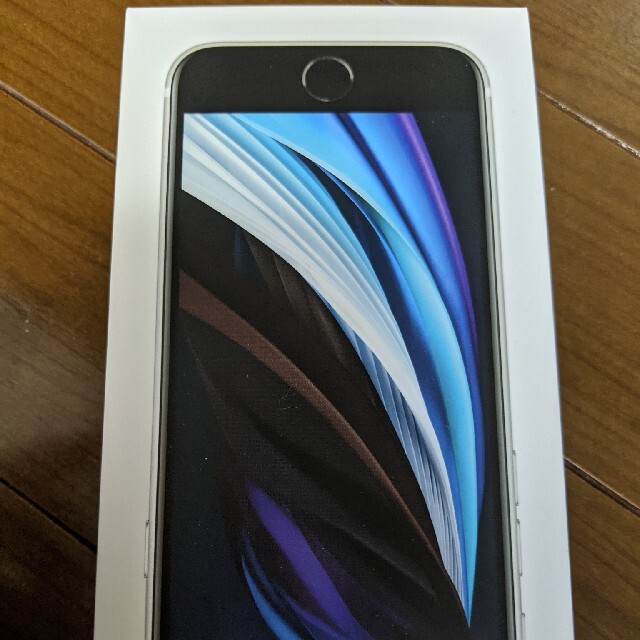 iPhone SE ホワイト64GB 新品未使用 simフリー - スマートフォン本体