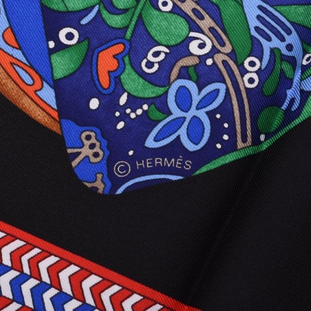 Hermes(エルメス)のエルメス  カレ90 スカーフ 黒/赤 レディースのファッション小物(バンダナ/スカーフ)の商品写真