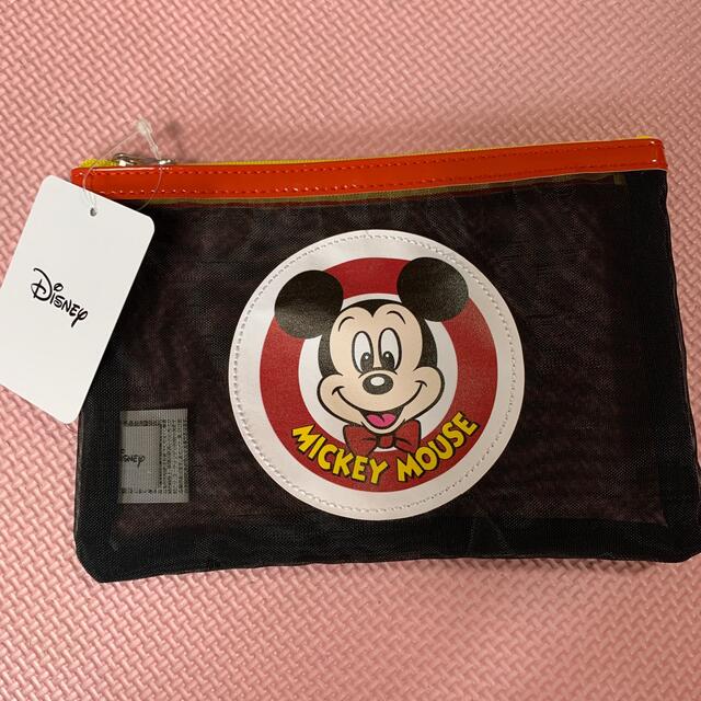 Disney(ディズニー)の新品　未使用品　レトロミッキーポーチ レディースのファッション小物(ポーチ)の商品写真