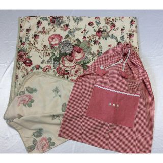 ローラアシュレイ(LAURA ASHLEY)のローラアシュレイ 掛け布団カバー & 多目的整理袋 セット(シーツ/カバー)