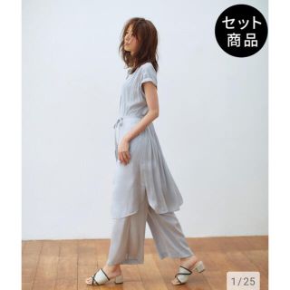 プラステ(PLST)のPLST(プラステ)新品タグ付き★今季完売★シャイニーサテンパンツセットアップ (セット/コーデ)