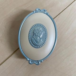 ラデュレ(LADUREE)のLADURÉE    ラデュレ限定  プレストチーク+限定ケース (チーク)