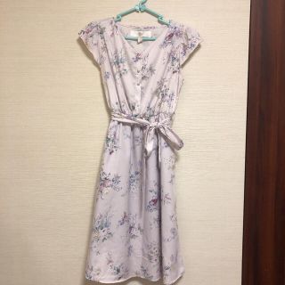 トッコ(tocco)のトッコクローゼット　花柄ワンピース　リボン(ひざ丈ワンピース)