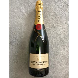 モエエシャンドン(MOËT & CHANDON)のモエ・エ・シャンドン　シャンパン　モエ アンペリアル(シャンパン/スパークリングワイン)