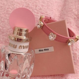 ミュウミュウ(miumiu)の新品　未使用　ミュウミュウ　ハートビジュー   ブレスレット(ブレスレット/バングル)