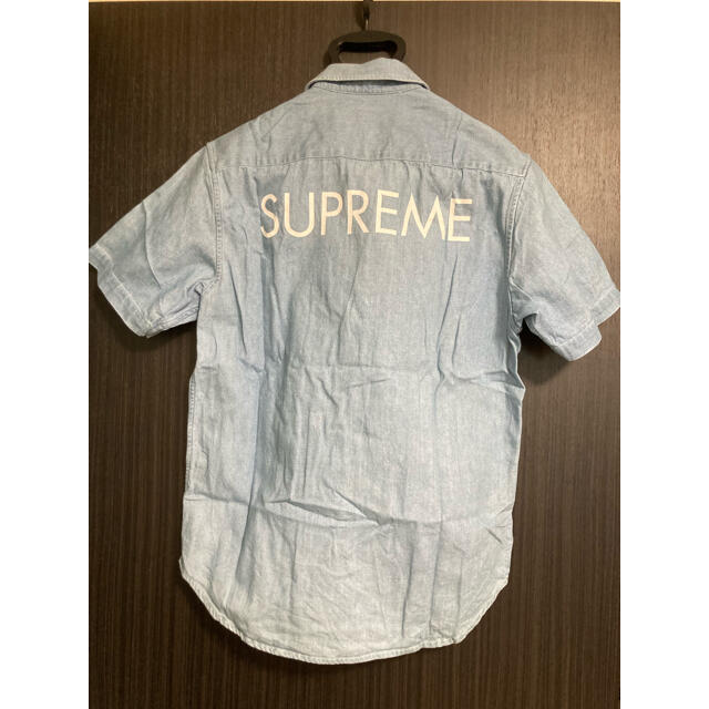 Supreme(シュプリーム)のツッキー様専用Supreme Classic Logo shirt シャツ　半袖 メンズのトップス(シャツ)の商品写真