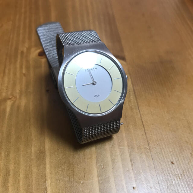 SKAGEN(スカーゲン)の美品 スカーゲン 超薄型 ユニセックス レディースのファッション小物(腕時計)の商品写真