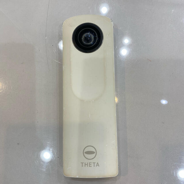 RICOH(リコー)のRICOH THETA スマホ/家電/カメラのカメラ(コンパクトデジタルカメラ)の商品写真