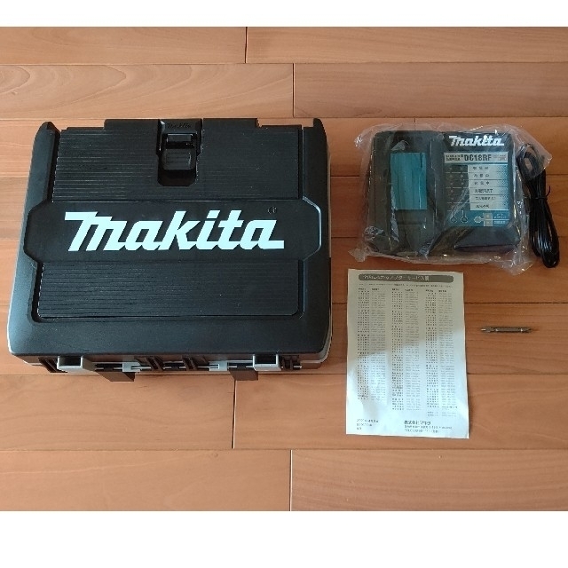 Makita(マキタ)の【Makita】インパクトドライバ ケース 充電器 スポーツ/アウトドアの自転車(工具/メンテナンス)の商品写真