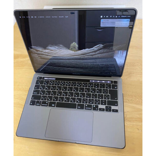 macbookpro 2020年式　M1 チップ