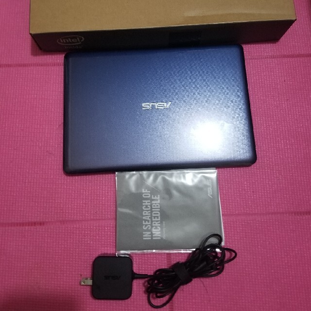 ASUS VivoBook E203NA-232G 2