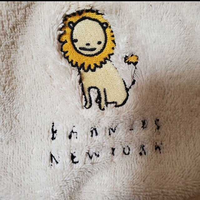 BARNEYS NEW YORK(バーニーズニューヨーク)のバーニーズニューヨーク　スタイ キッズ/ベビー/マタニティのこども用ファッション小物(ベビースタイ/よだれかけ)の商品写真