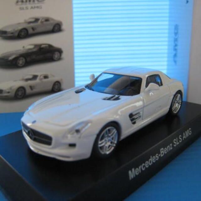 メルセデス　SLS　AMG（白）　サークルKサンクス第50弾 エンタメ/ホビーのおもちゃ/ぬいぐるみ(ミニカー)の商品写真