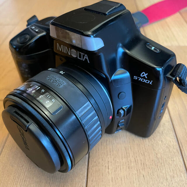 MINOLTA  ミノルタ　一眼レフカメラ　α5700i  レンズ付き