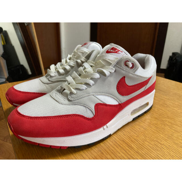 NIKE(ナイキ)の限界価格!Nike AirMax1 Anniversary Red 28.5cm メンズの靴/シューズ(スニーカー)の商品写真