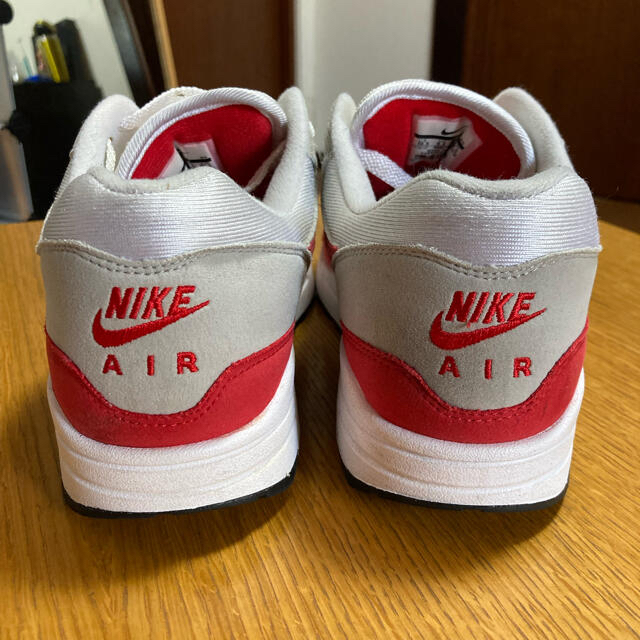 NIKE(ナイキ)の限界価格!Nike AirMax1 Anniversary Red 28.5cm メンズの靴/シューズ(スニーカー)の商品写真