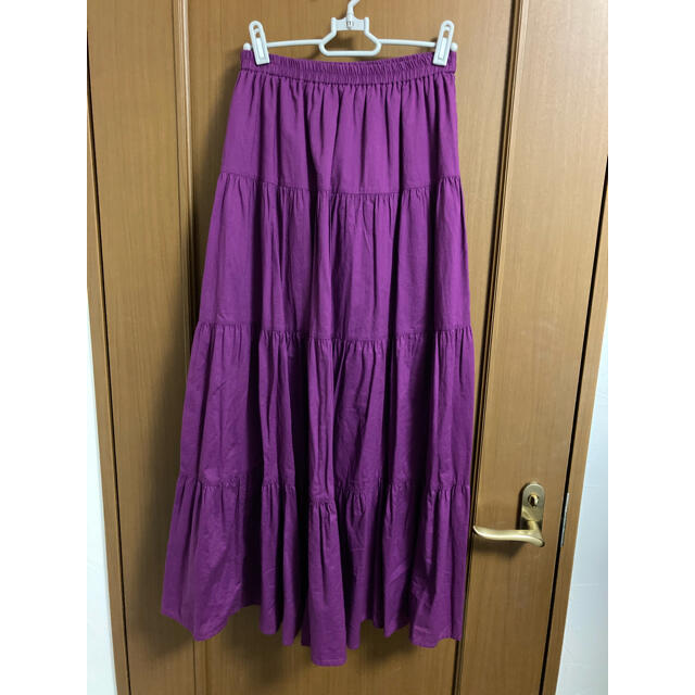 GU(ジーユー)のGU  ティアードフレアロングスカート レディースのスカート(ロングスカート)の商品写真
