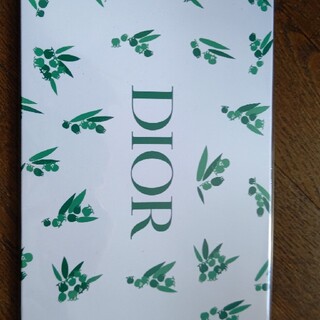 ディオール(Dior)のディオールペーパー 香りつき 送料込み(日用品/生活雑貨)
