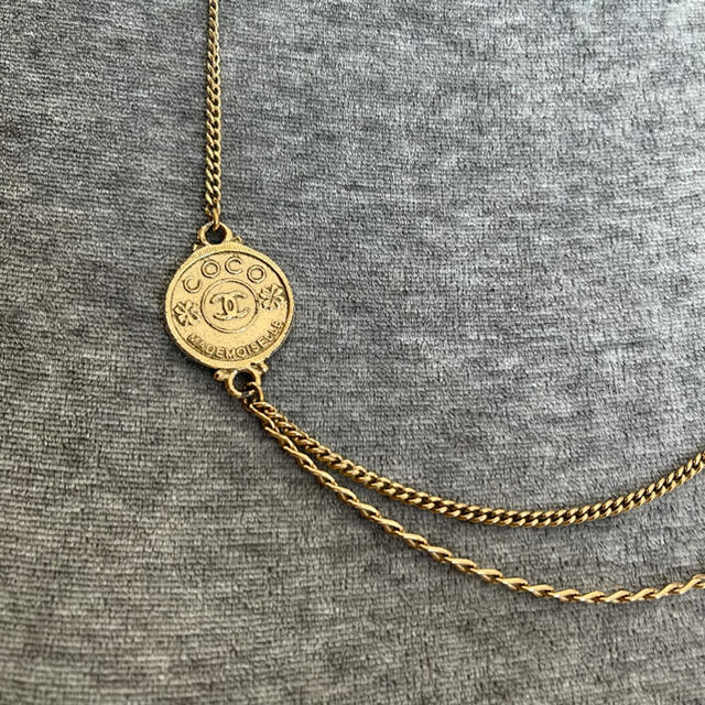 CHANEL vintage necklace